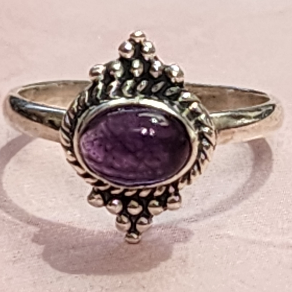 Amethyst Cabochon and Sterling Silver Ring NWOT